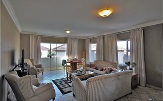 2 Bedroom Townhouse in Midstream Estate