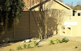 2 Bedroom Garden Cottage in Jukskei Park