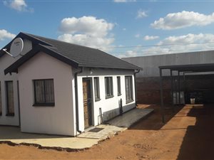 2 Bed House in Soshanguve