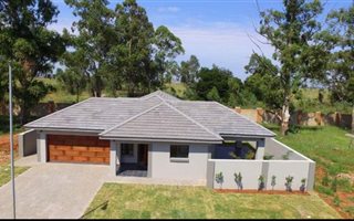 3 Bedroom House in Century Manor Estate