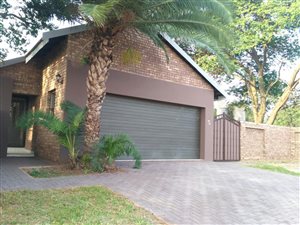 3 Bed House in Kameeldrift