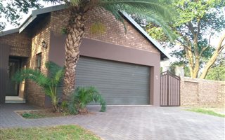 3 Bedroom House in Kameeldrift