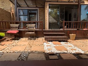 2 Bed House in Highveld