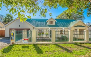 3 Bedroom House in Walmer