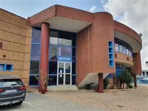 2271 m² Industrial space in Randjespark