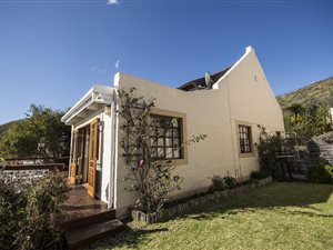 3 Bed Townhouse in Mossel Bay Central