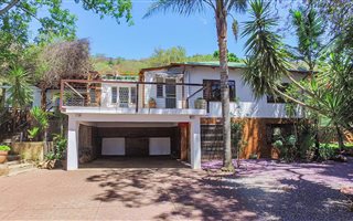 4 Bedroom House in Riviera