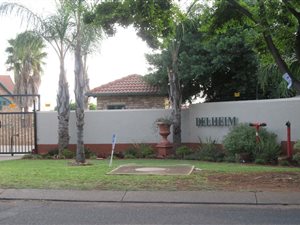 3 Bed Townhouse in Die Hoewes