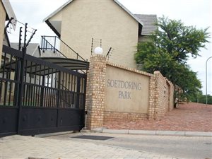1 Bed Flat in Doringkruin