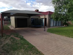 3 Bed House in Keidebees