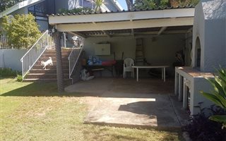 5 Bedroom House in Oudtshoorn Central