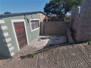 2 Bed House in Kwandengezi