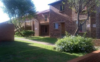 Studio apartment in Ebony Park