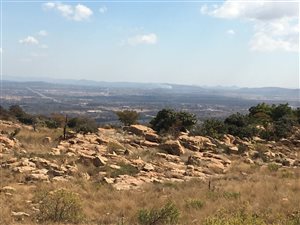 17 ha Land available in Donkerhoek