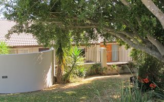 5 Bedroom House in Protea Valley