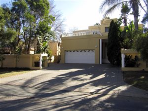 5 Bed House in Kyalami Estate