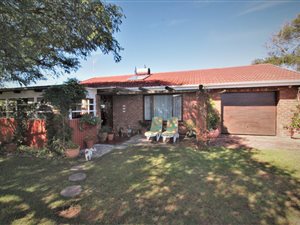 2 Bed House in Bowtie