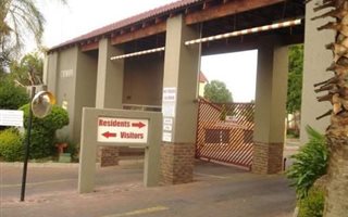 2 Bedroom Townhouse in Bromhof