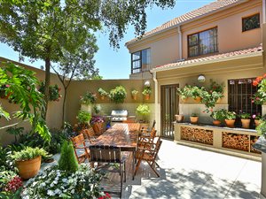 2 Bed Cluster in Northcliff