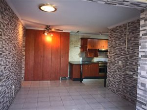2 Bed Townhouse in Sunningdale
