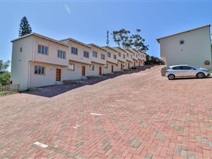 3 Bed Duplex in Kenville