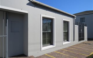 130 m² Office Space in Mowbray