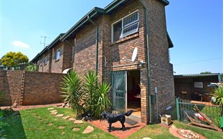 3 Bedroom Townhouse in Valhalla