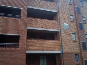 2 Bedroom House in Karen Park