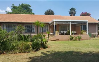 3 Bedroom House in Isandovale
