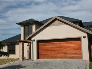 3 Bed House in Marina Martinique