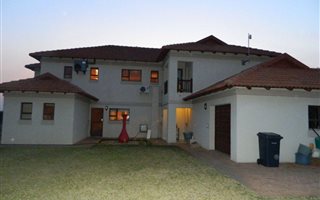 4 Bedroom House in Birdwood