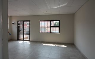 64 m² Office Space in Edenvale