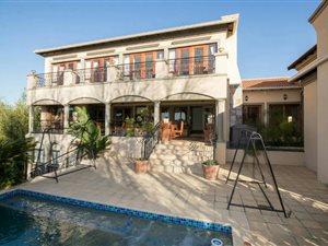 5 Bed House in Waterkloof Ridge