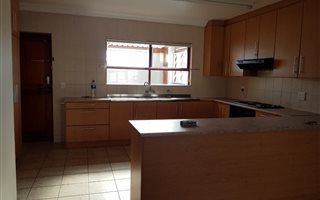 4 Bedroom House in Goodwood