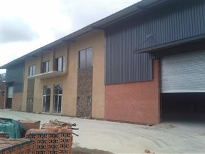 1284 m² Industrial space in Cosmo City