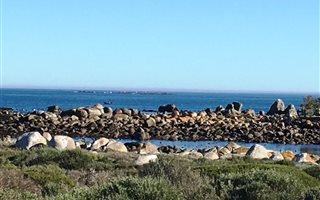 821 m² Land available in Jacobsbaai