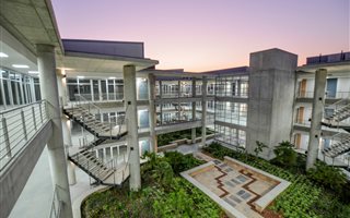 113 m² Office Space in Riverside Park