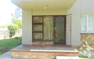 2 Bedroom Apartment in George Central