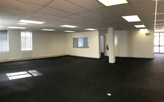 110 m² Commercial space in Olivedale