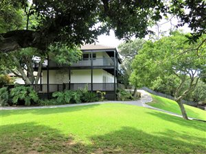 5.8 ha Smallholding in Lovemore Park