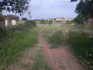 4558 m² Land available in Lethlabile