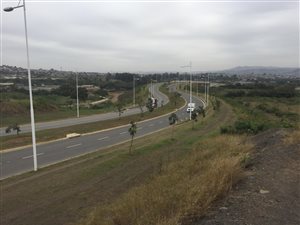 2.2 ha Land available in Cornubia