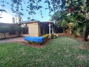 7 Bed House in Clydesdale