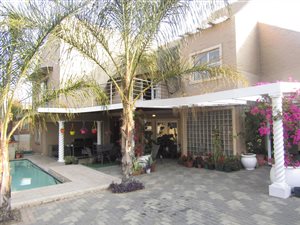 4 Bed House in Halfway Gardens