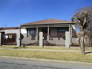 3 Bed House in Krugersdorp West