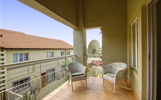 2 Bedroom Apartment in Noordhang