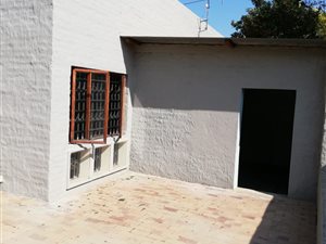 3 Bed Garden Cottage in Beaulieu