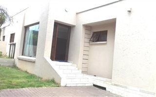 3 Bedroom House in Sandringham