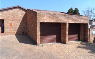3 Bedroom Townhouse in Bergbron