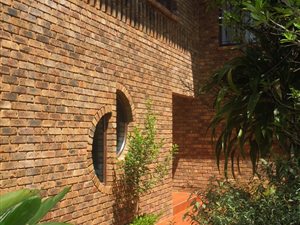 4 Bed House in Amandasig
